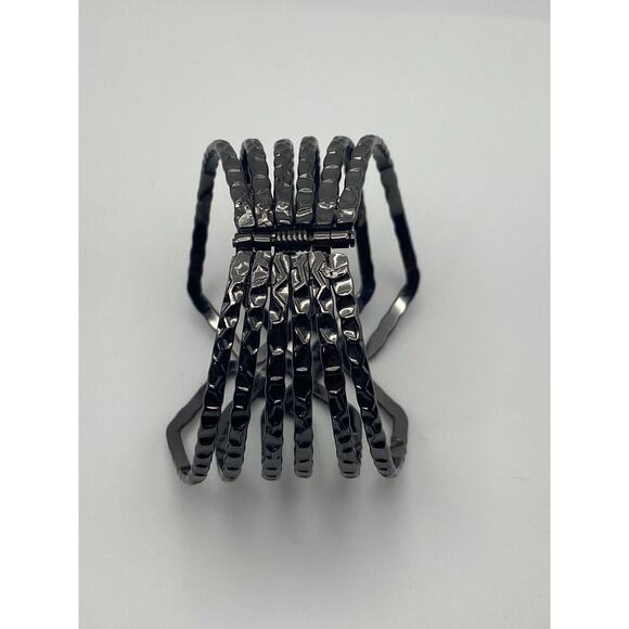 Gun Metal Gray Hammered Open Weave Wide Clamper Cuff Statement Bold Bracelet - Picture 6 of 9